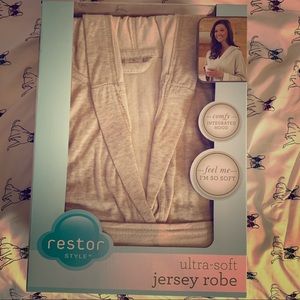 Ultra-soft Jersey Robe NWT